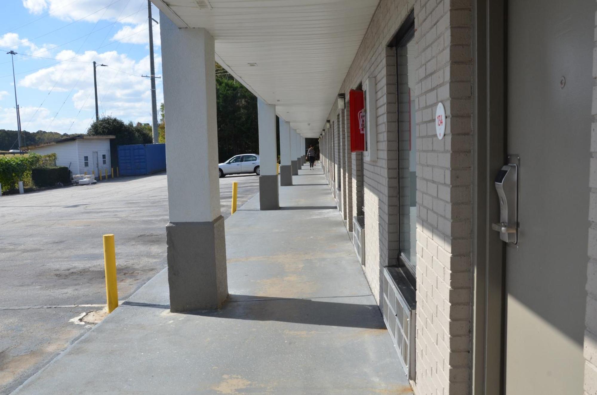 My Home & Suites Covington Bagian luar foto